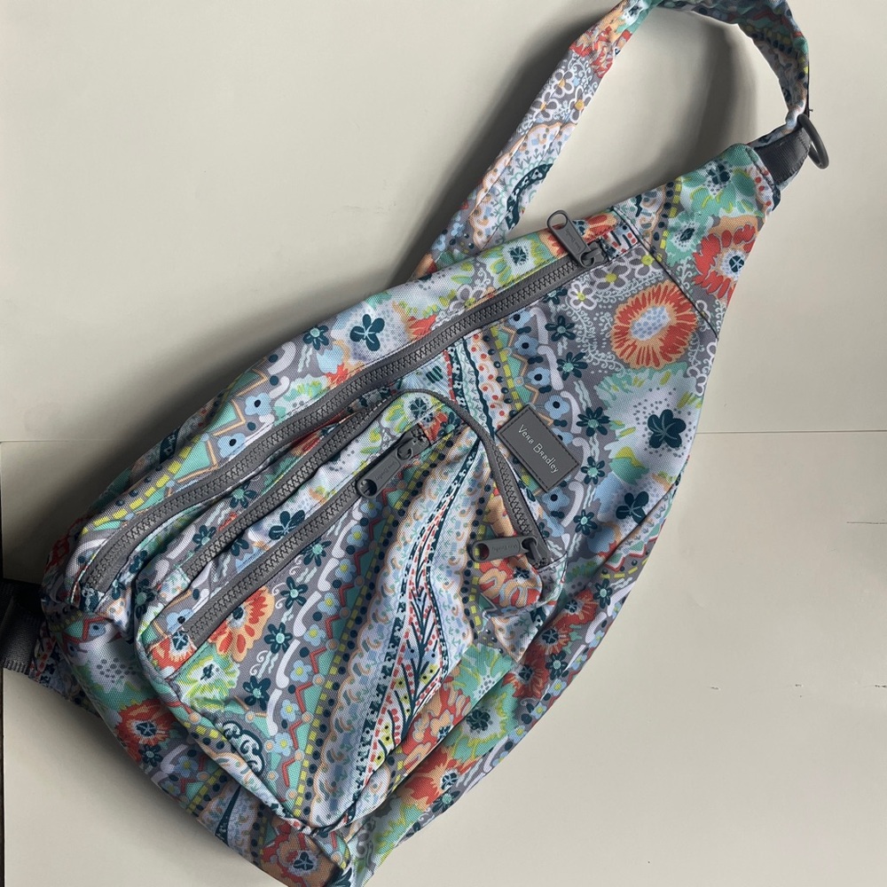 Vera Bradley Citrus Paisley Women's Sling Backpack NEW MINT Preowned Never Worn